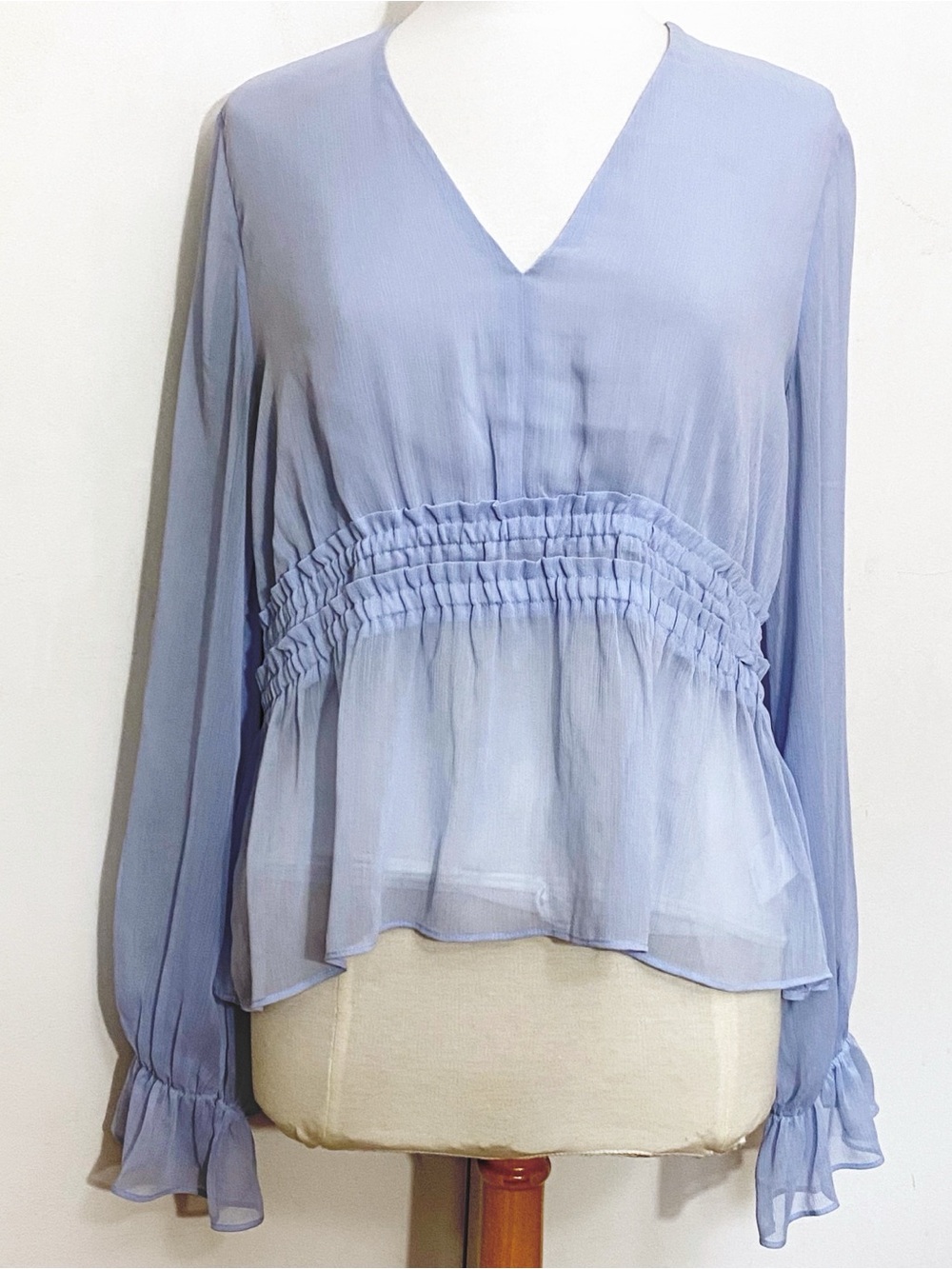 Express Lavender Smocked Waist V-Neck Peplum Balloon Sleeve Blouse L